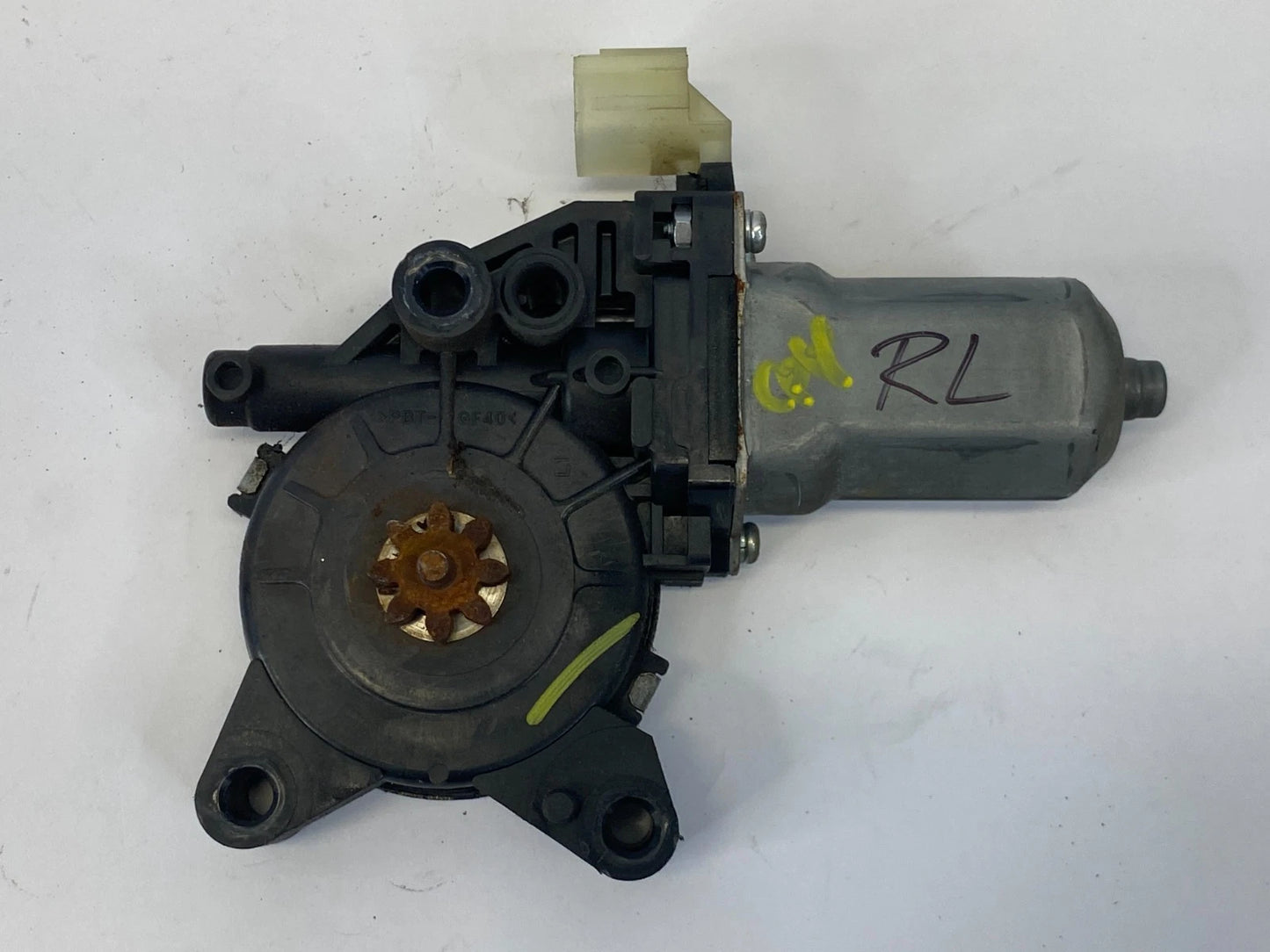 2010-2013 KIA FORTE FRONT LEFT DRIVER POWER WINDOW MOTOR OEM 82450-1M000