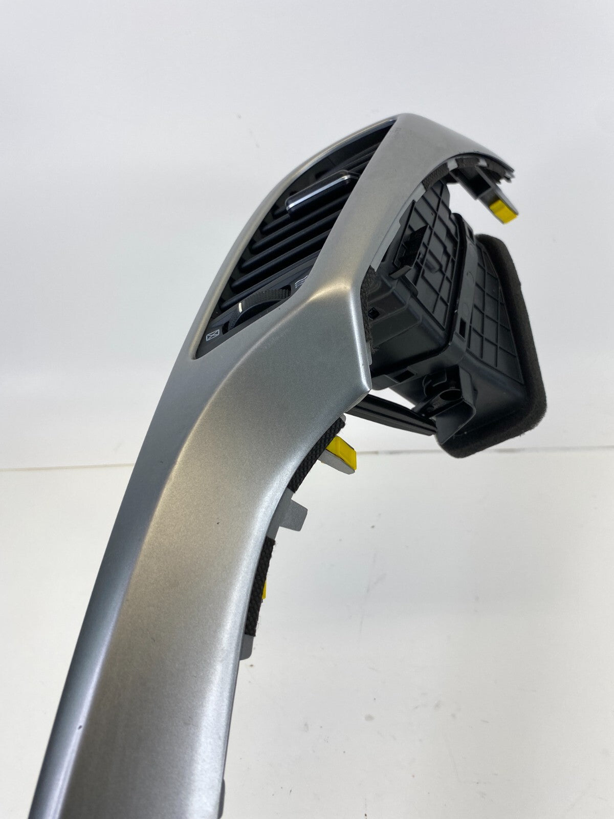 13-17 Hyundai Elantra GT Center Right Interior Garnish Molding Air Vent Duct OEM