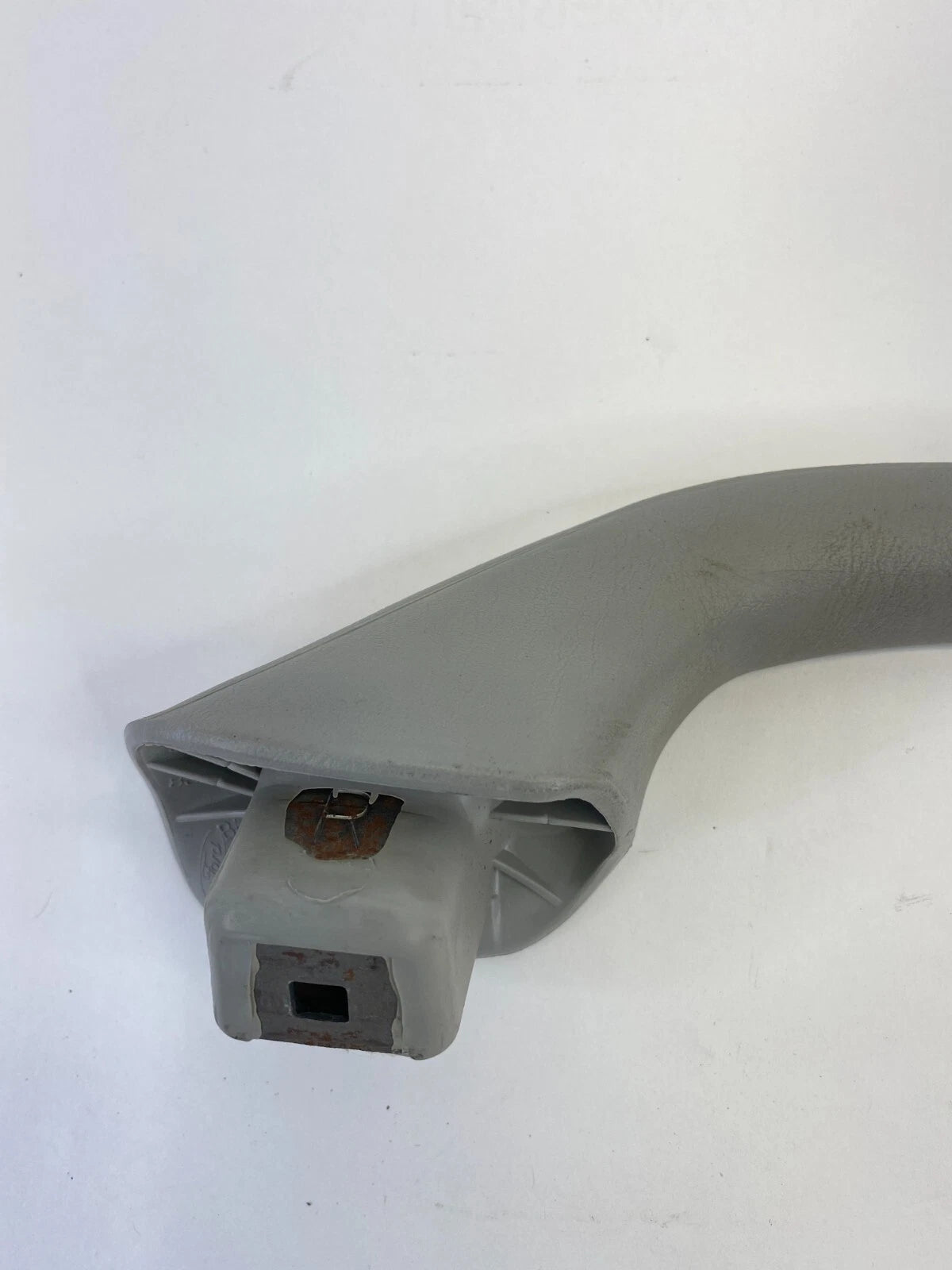 03 04 FORD ESCAPE INTERIOR WINDSHIELD RIGHT PASSENGER A PILLAR GRAB GRIP HANDLE