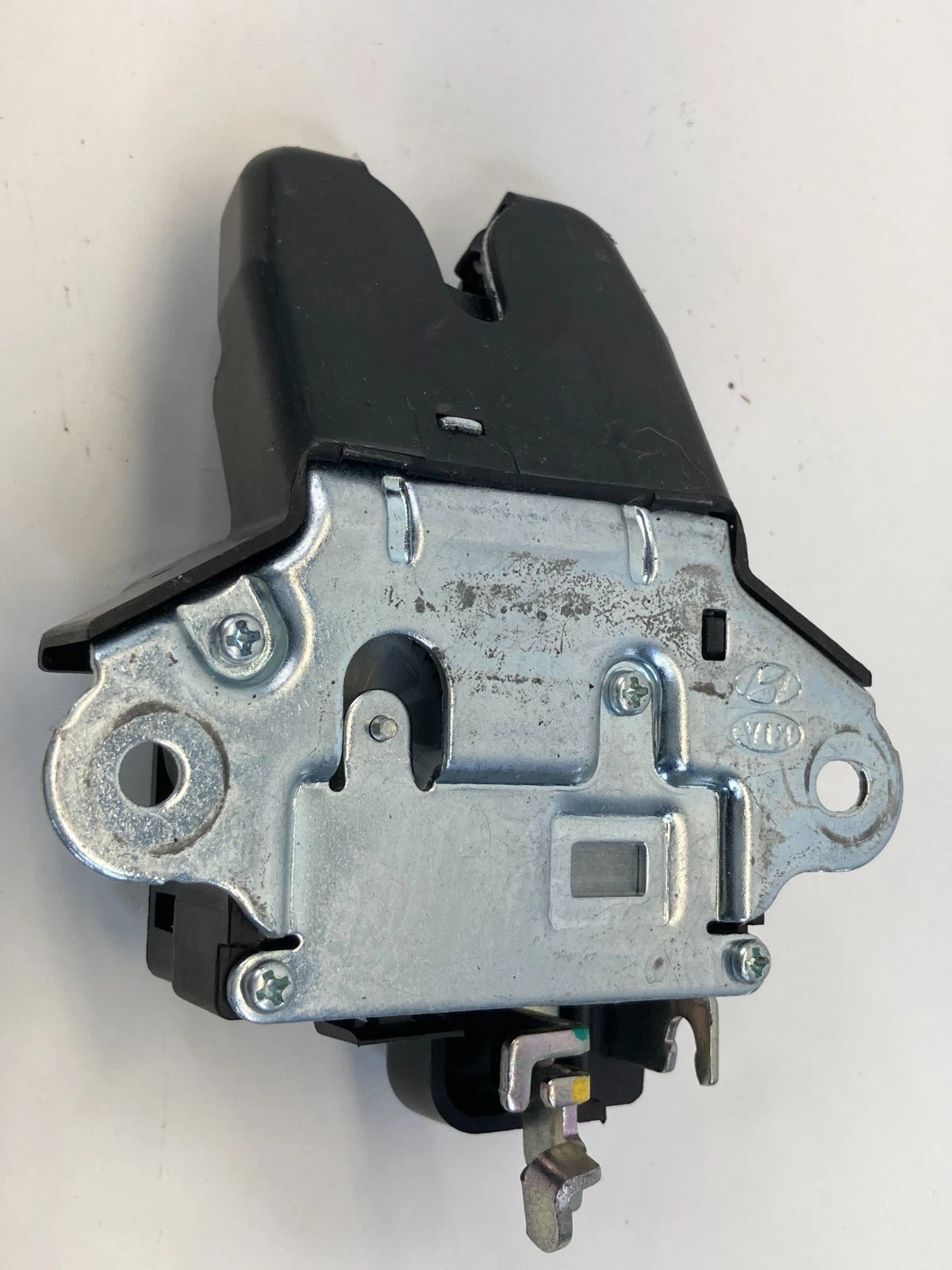 2015-2017 Kia Rio SEDAN Rear Trunk Lid Lock Latch Actuator Release OEM