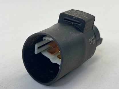 2000-2004 SUBARU OUTBACK SEDAN 4-DR DASH BLOWER MOTOR RELAY DENSO 058700-5060