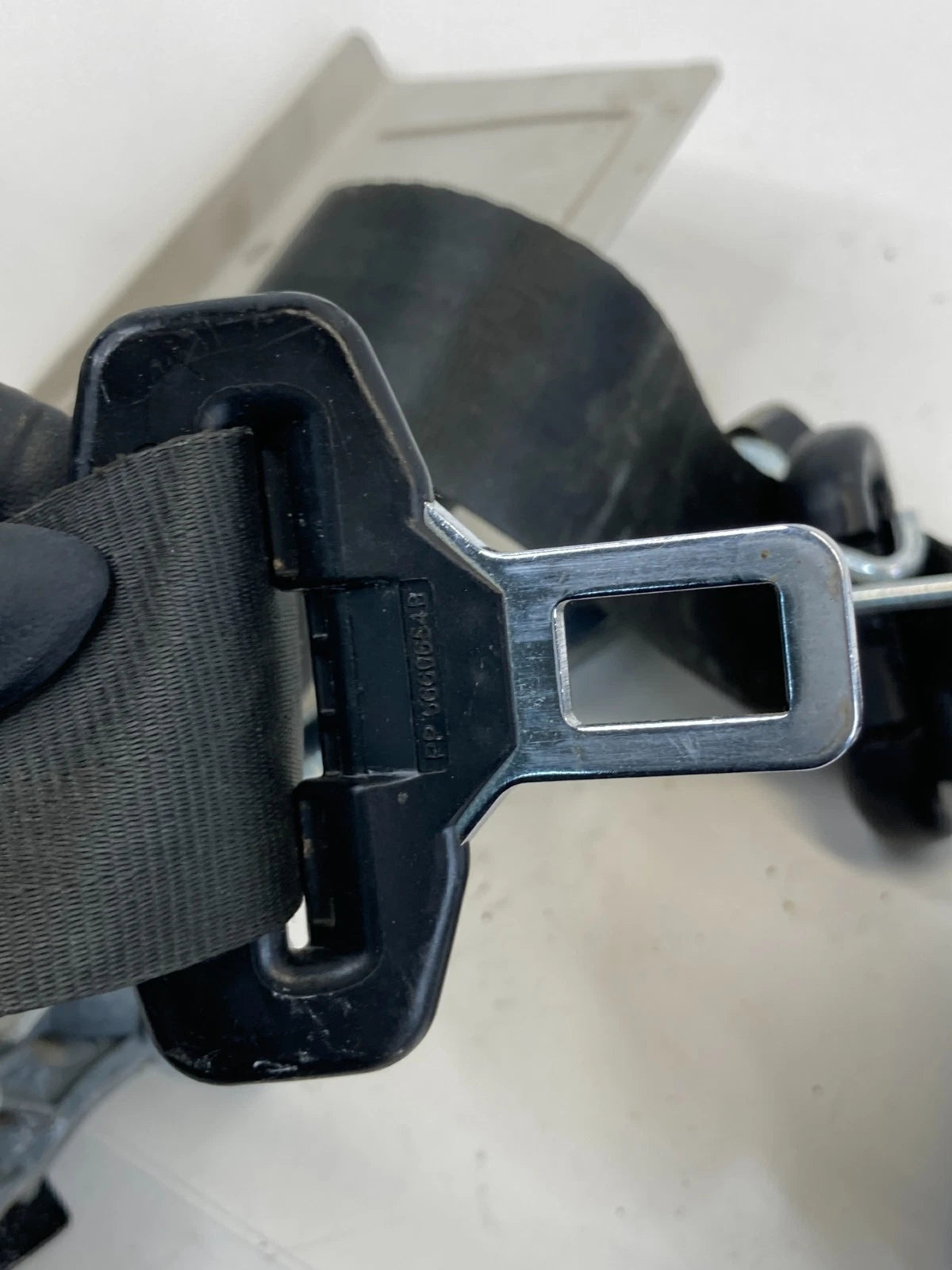 2013-2018 Ford Focus SEDAN Front Right Side Seat Belt Retractor Assy 625192700C