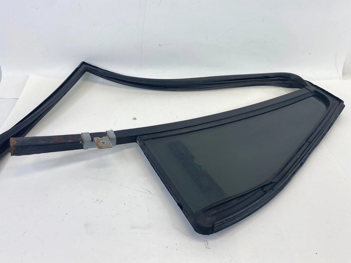 2008-2017 Buick Enclave Rear Right Back Door Vent Quarter Fixed Window Glass