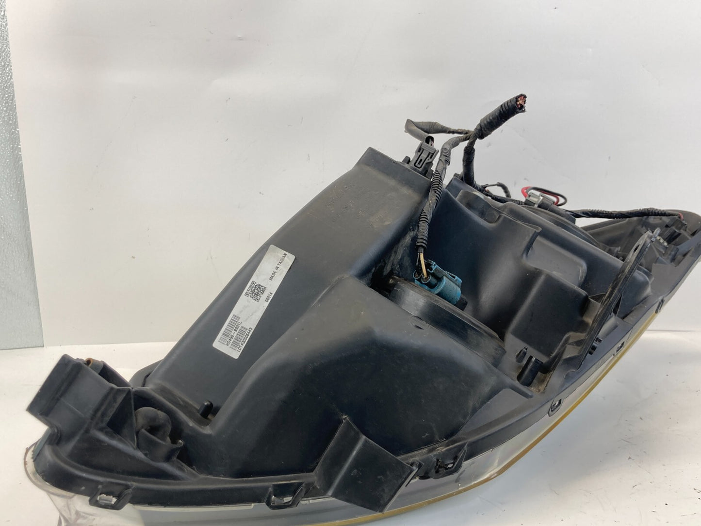 2005-2007 Honda Odyssey Front Left Driver Side Headlight Headlamp Aftermarket