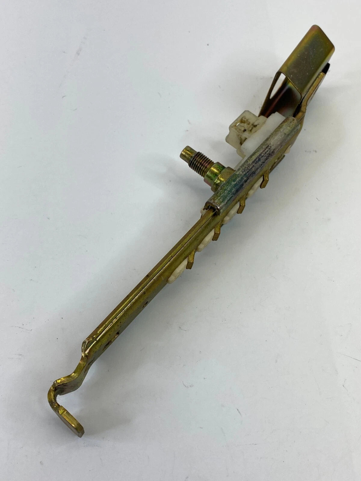 1998-2005 LEXUS GS300 FRONT LEFT DRIVER SIDE SEAT BELT HEIGHT ADJUSTER OEM