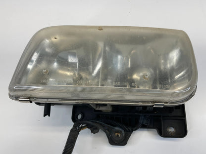 1999 2000 CADILLAC ESCALADE FRONT LEFT SIDE HEADLIGHT HEADLAMP 15738657 OEM