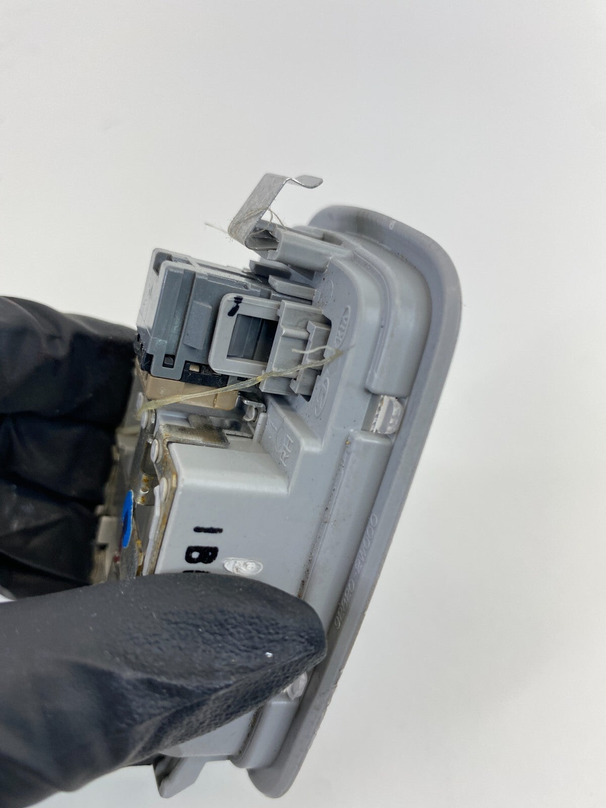 13-18 Hyundai Santa Fe Sport Roof Interior Rear Right Dome Map Light Lamp OEM