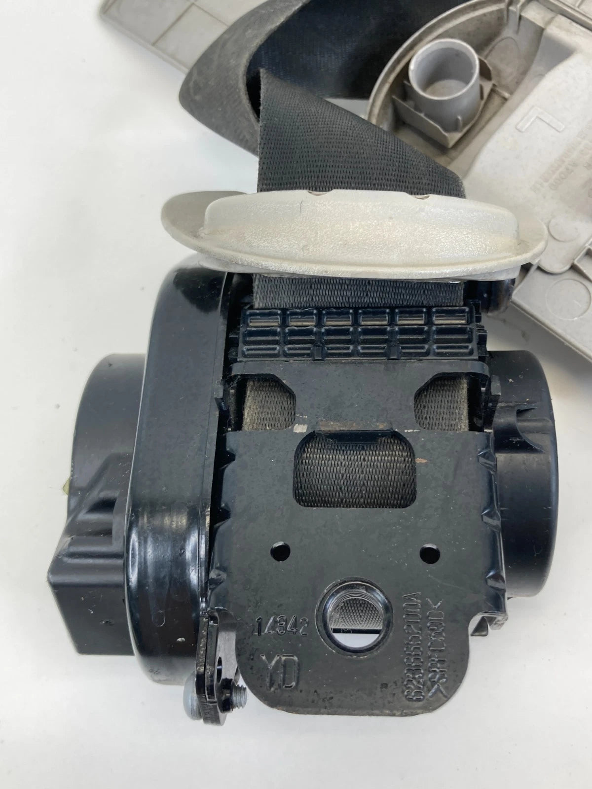 14-18 Kia Forte Front Left Side Seat Belt Retractor Pretensioner 88810-A7500WK