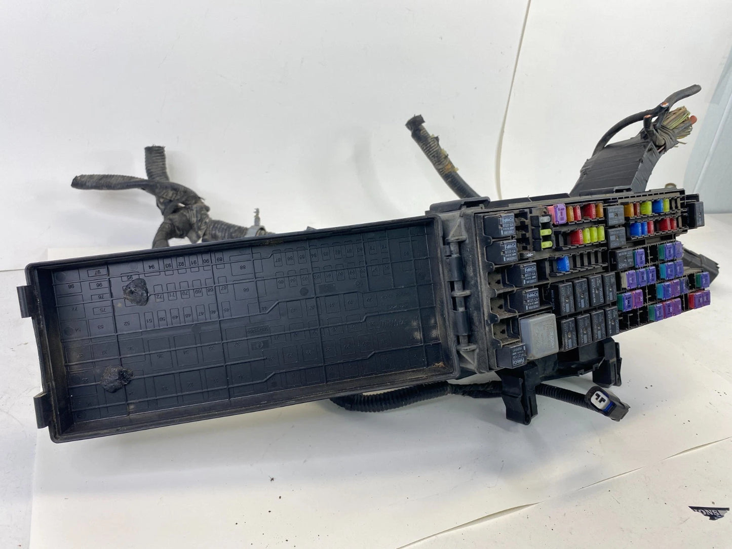 2011-2015 Ford Explorer 13-15 Police Utility Engine Fuse Relay Box Compartment