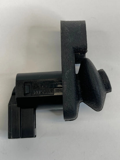 07-12 VERSA 08-11 NISSAN ROGUE REAR LEFT DOOR COURTESY LIGHT AJAR JAMB SWITCH