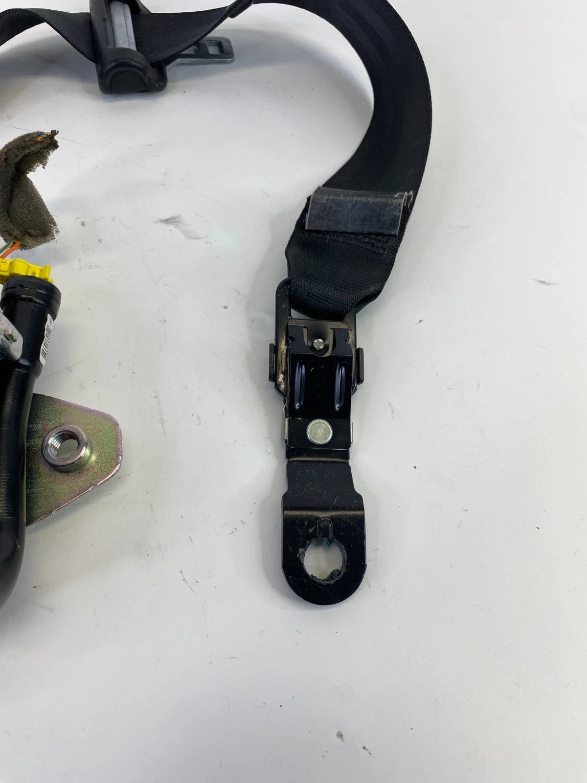 2012-2018 Volvo S60 Front Right Passenger Side Seat Belt Retractor 616156000 OEM