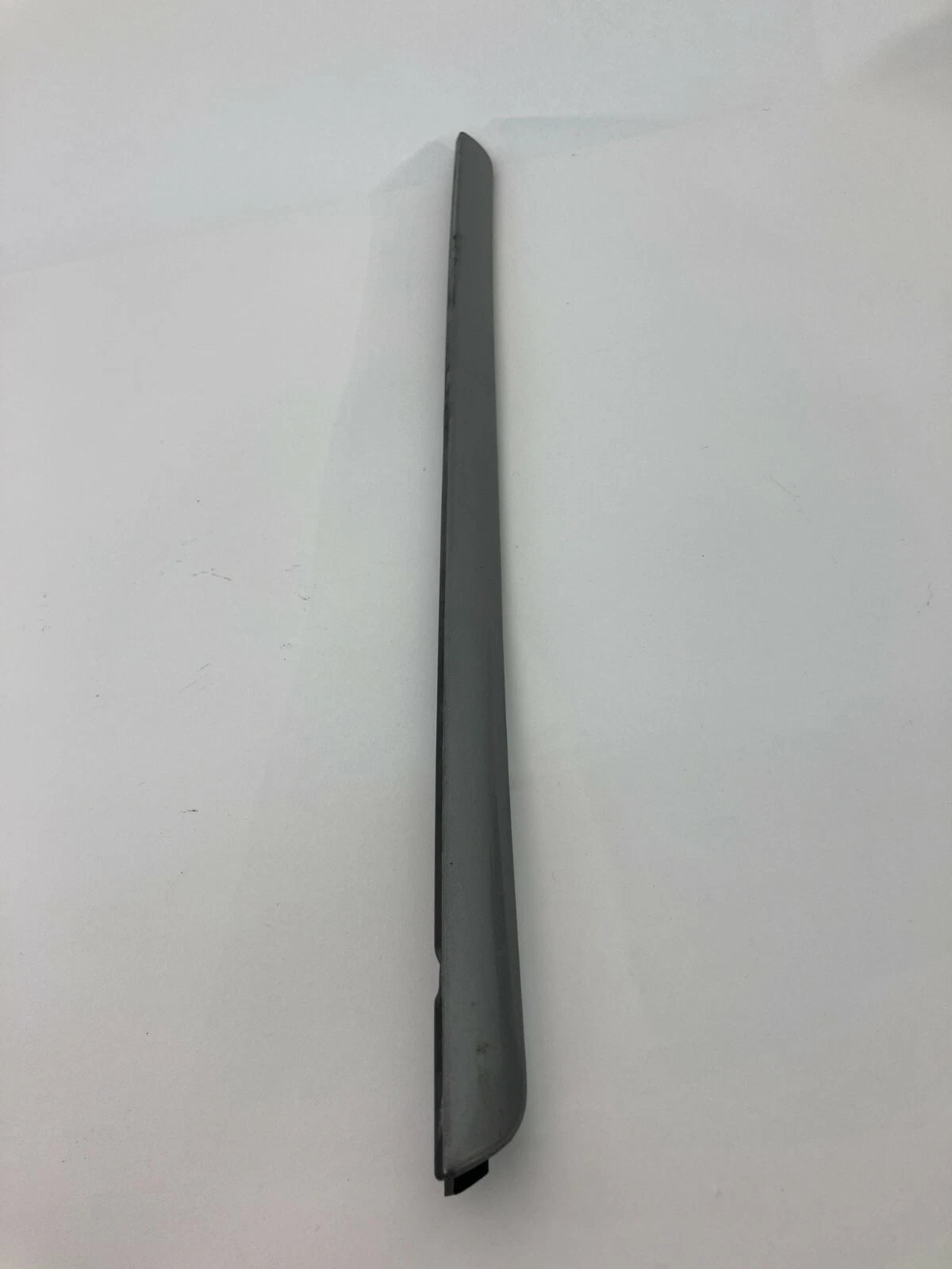 2010-2014 VW VOLKSWAGEN JETTA FRONT LEFT DRIVER DOOR TRIM MOLDING COVER OEM