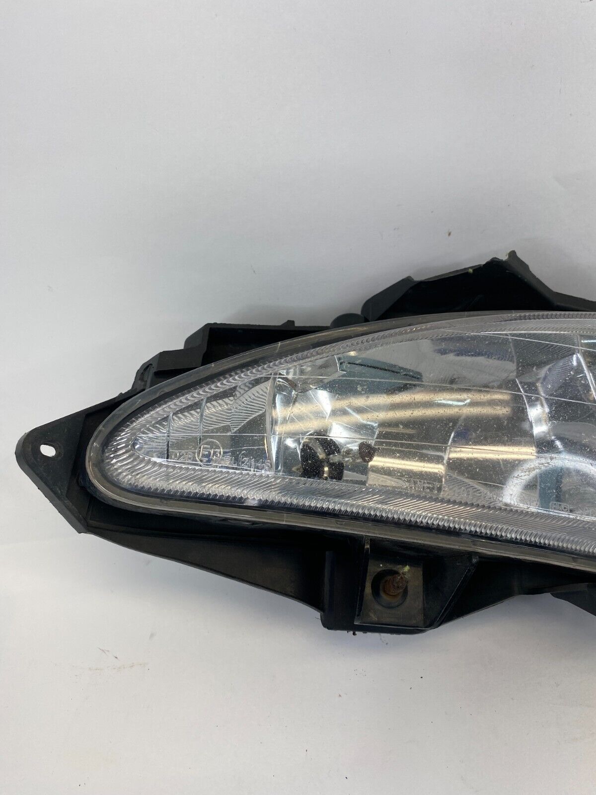 2007 2008 2009 2010 Hyundai Elantra Front Right Passenger Fog Lamp Fog Light OEM