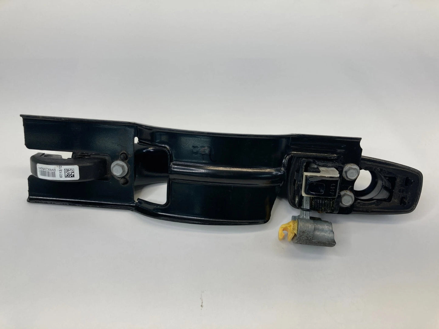 2011-2014 DODGE AVENGER FRONT LEFT DRIVER SIDE EXTERIOR DOOR HANDLE ASSEMBLY OEM