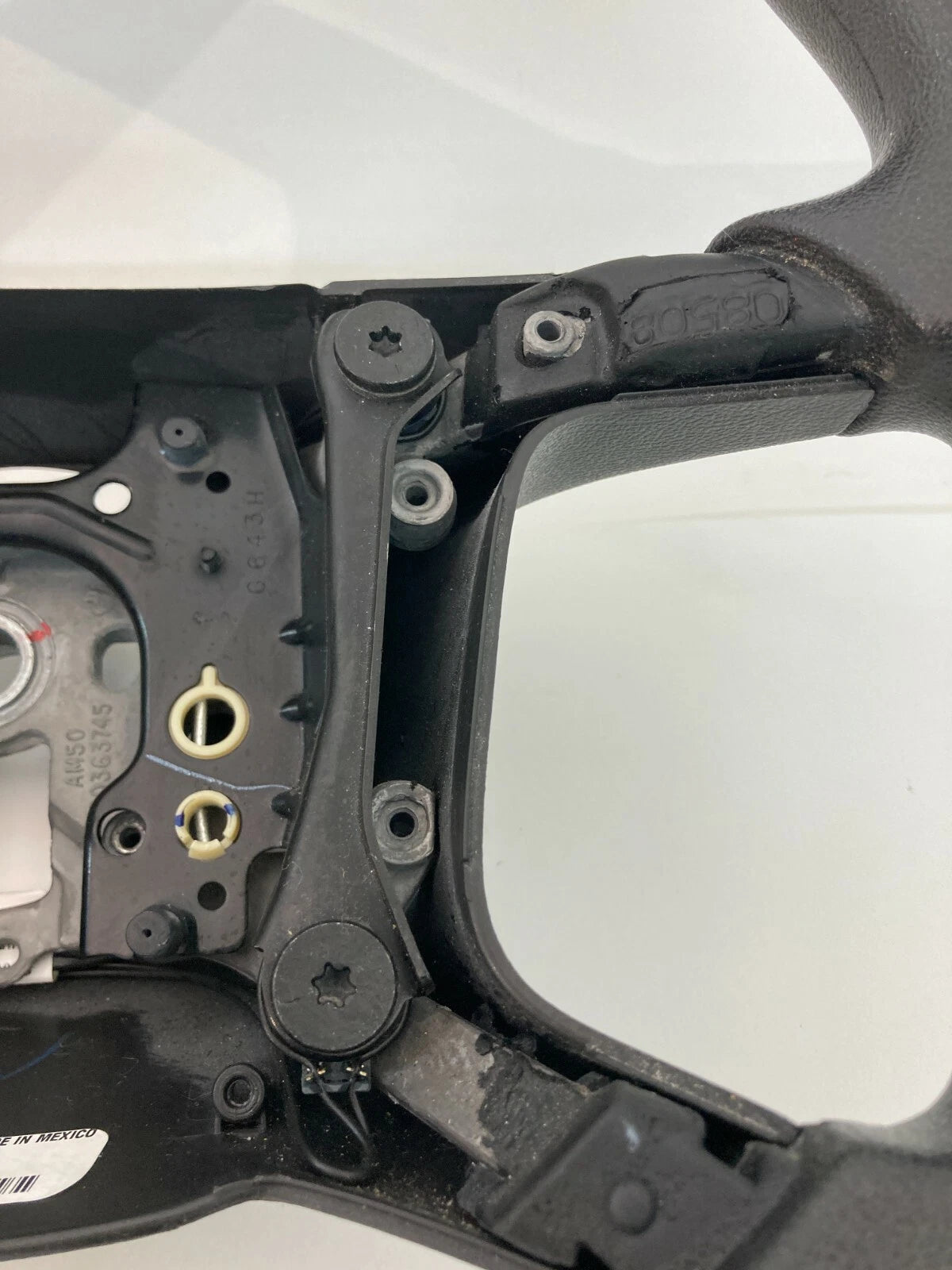 2007 2008 2009 Chevrolet Equinox Steering Wheel w/ Cruise Control 15864745 OEM