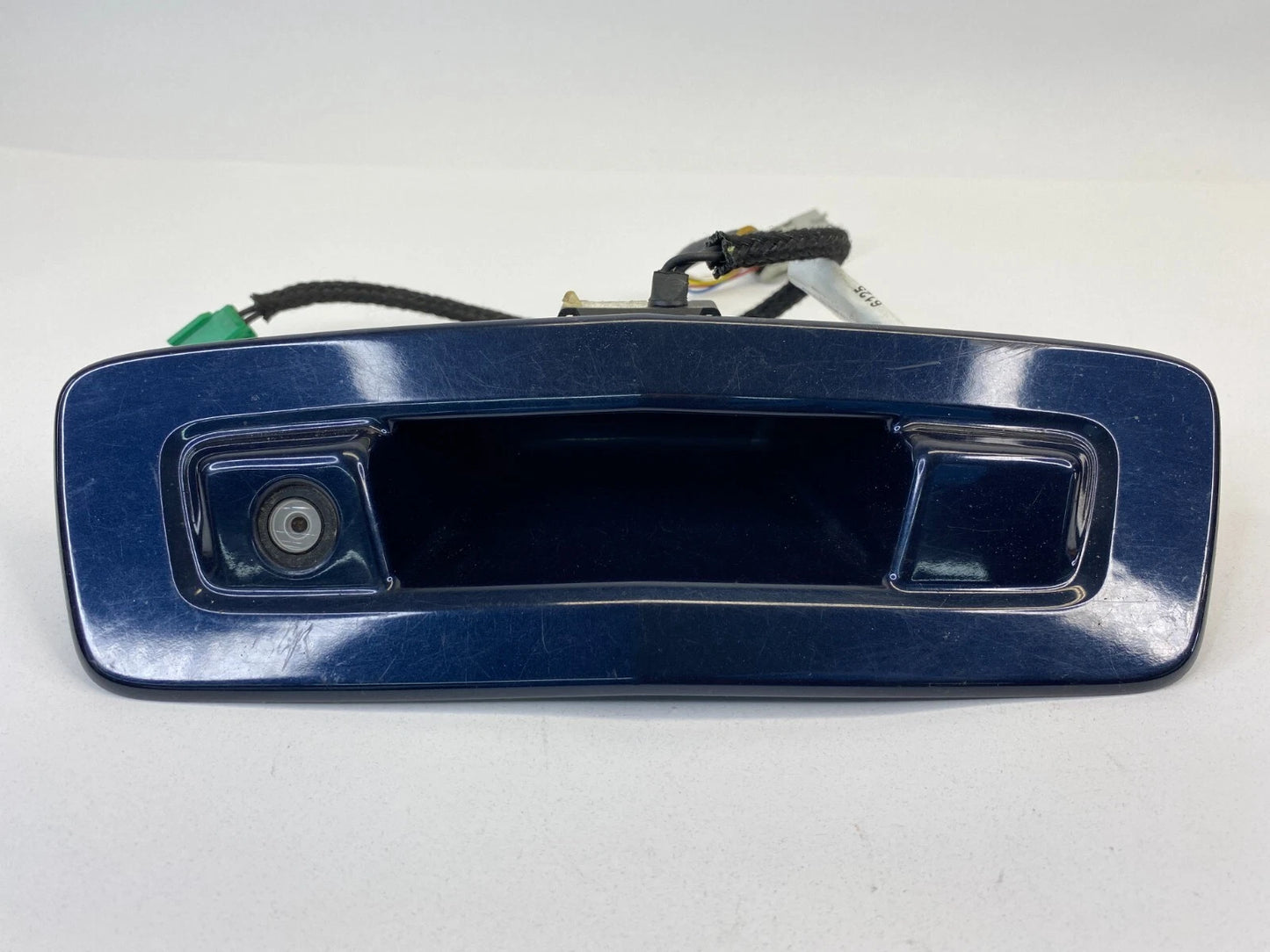 2009-2012 CHEVROLET TRAVERSE TRUNK LIFTGATE TAILGATE HANDLE W/ BACKUP CAMERA OEM