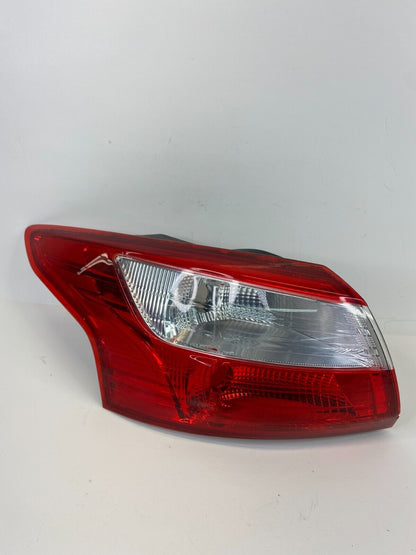 2012-2014 Ford Focus Sedan Left Side Quarter Panel Outer Tail Light Taillight