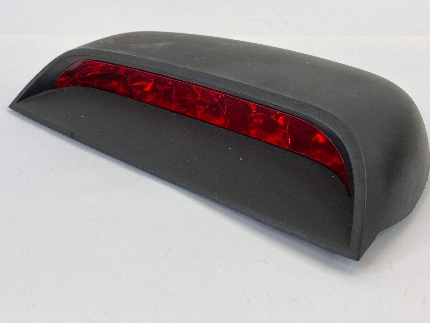 2006-2011 Chevrolet Aveo Sedan 3rd Third Brake Stop Light Lamp High Mount OEM