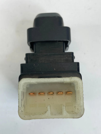 2011-2014 HYUNDAI SONATA REAR RIGHT PANEL SEAT HEATER BUTTON SWITCH 202009715