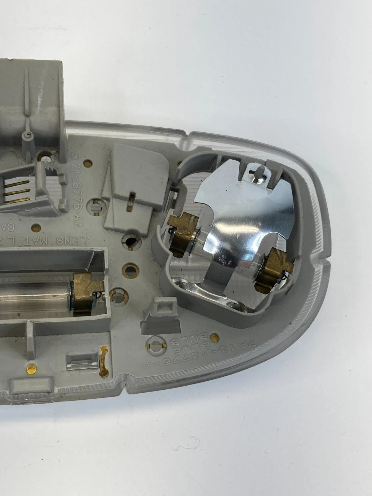 2006-2011 MERCURY MILAN REAR ROOF DOME LAMP MAP READING LIGHT 7A13-13776-A OEM