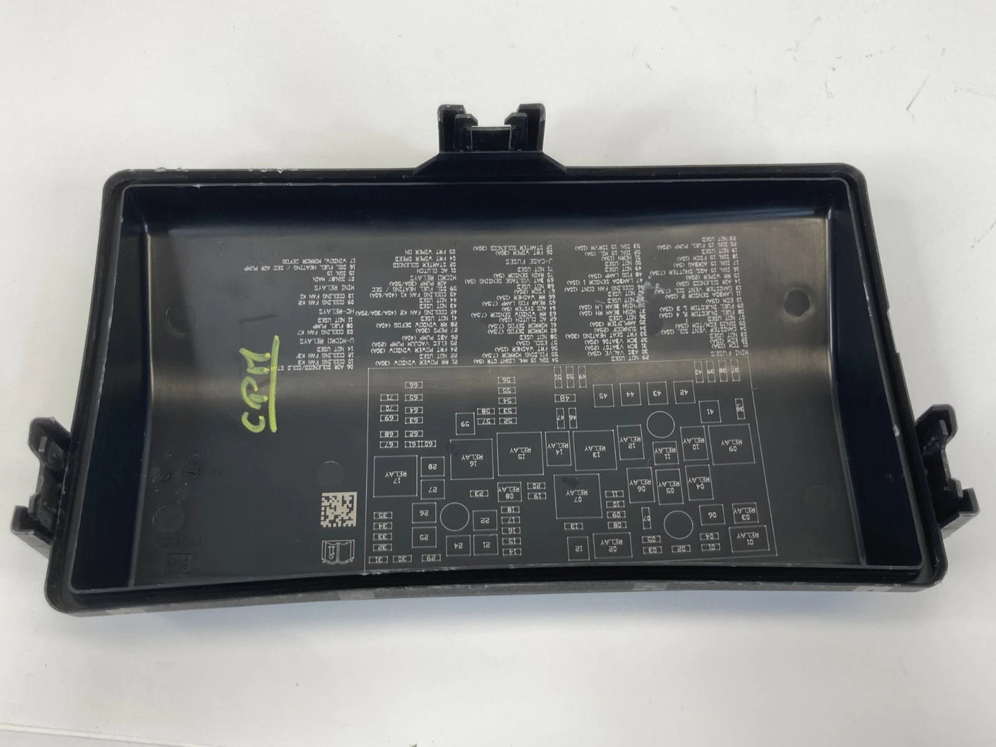 2011-2014 CHEVROLET CRUZE 1.4L ENGINE FUSE BOX RELAY COVER CAP 812461952