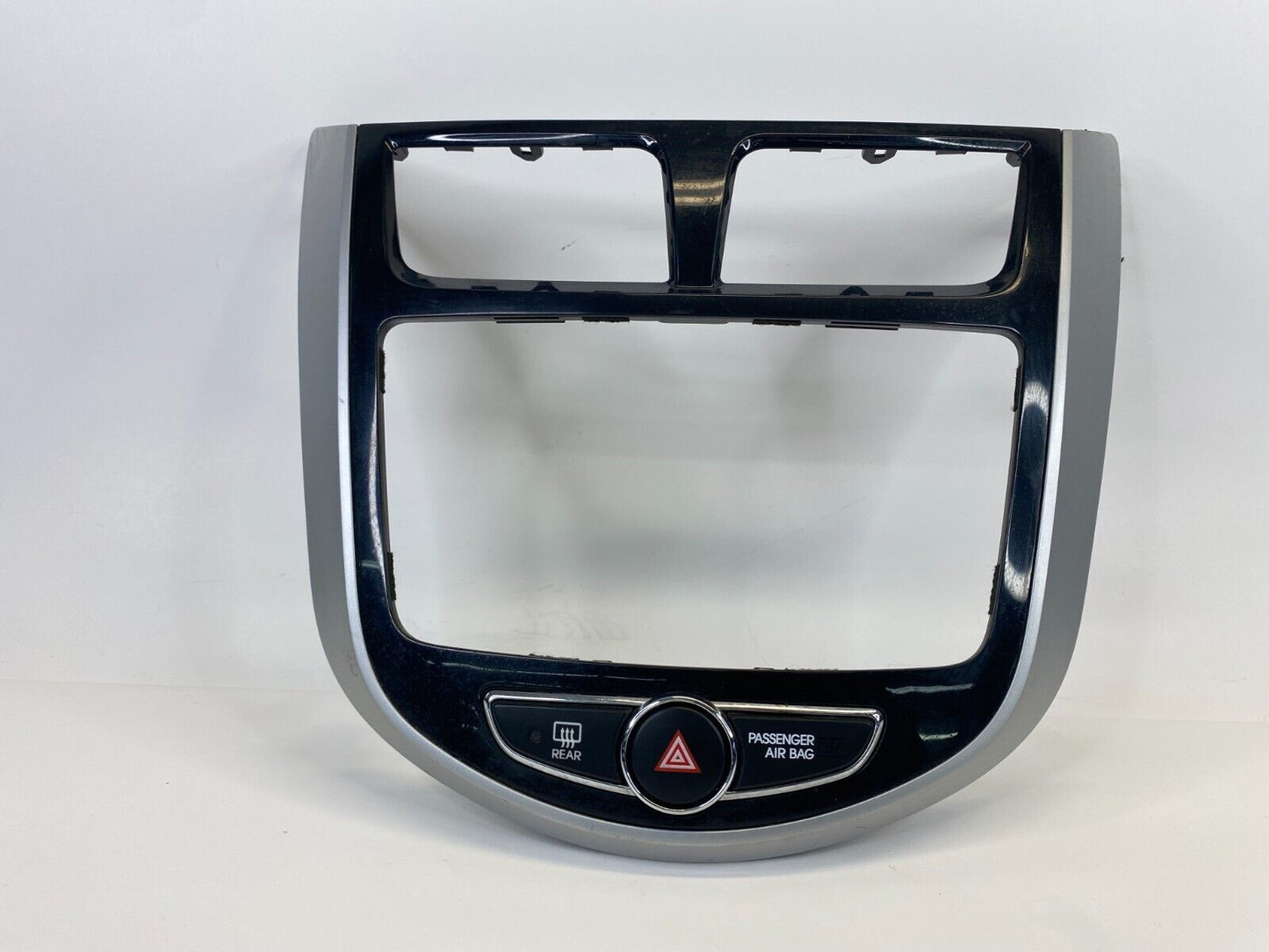 12-17 Hyundai Accent Dash Radio Bezel Trim Bezel w/ Hazzard Switch Button OEM