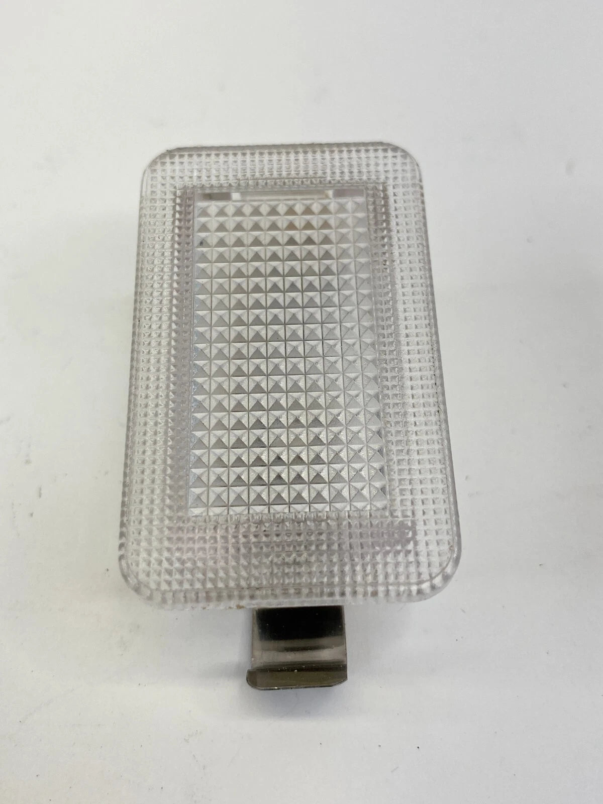 1995-2011 HYUNDAI ACCENT SEDAN INNER TRUNK CARGO AREA COURTESY LIGHT LAMP OEM