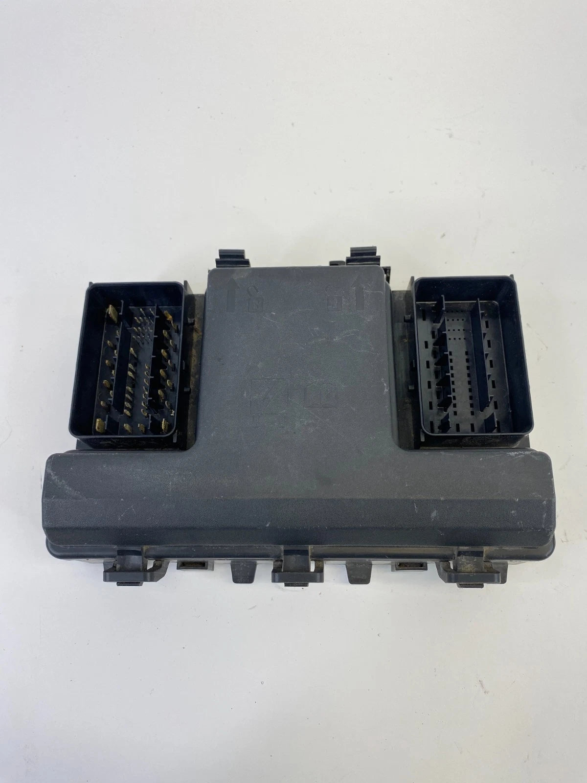 2013-2016 FORD FUSION 2.5L UNDER HOOD ENGINE FUSE RELAY BOX COMPARTMENT W/ COVER