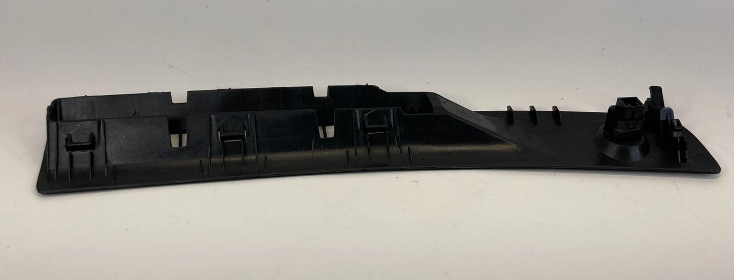 13-19 NISSAN SENTRA DASH UPPER LEFT WINDSHIELD DEFROSTER NOZZLE GRILLE TRIM OEM