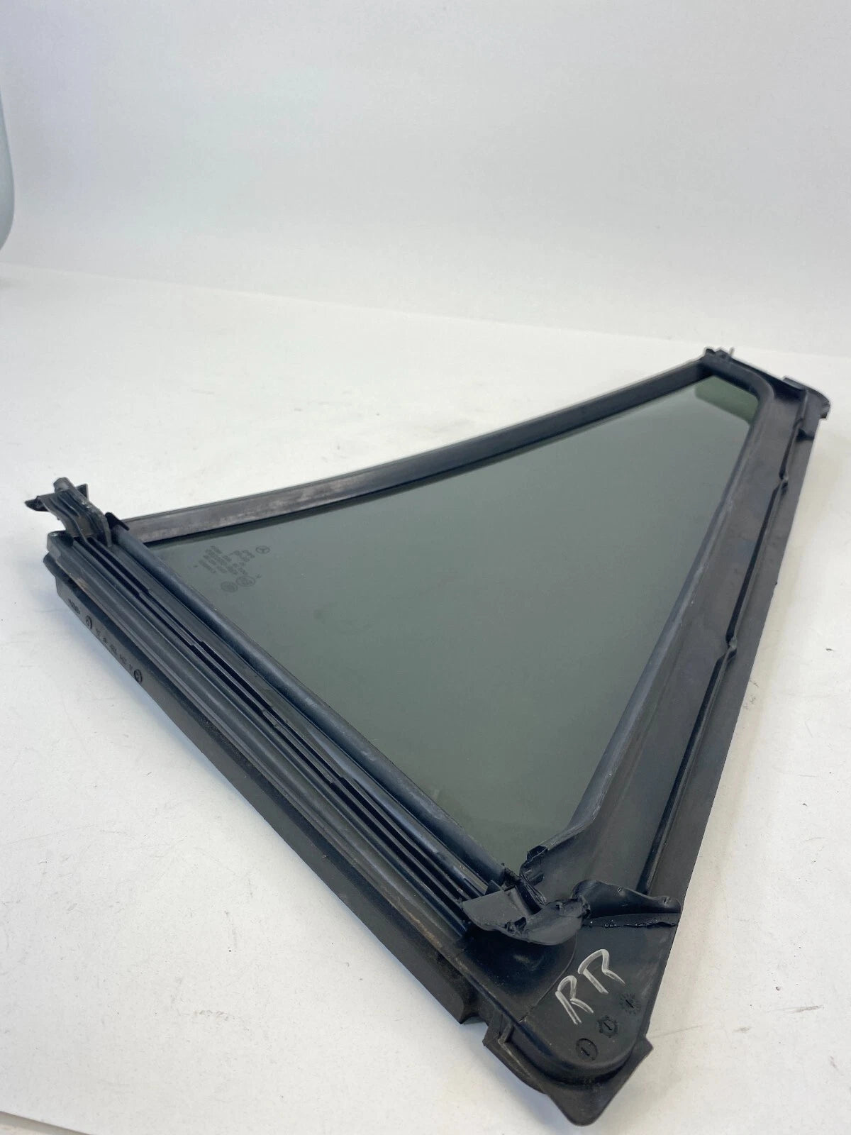 06-12 MERCEDES-BENZ R350 REAR RIGHT SIDE QUARTER WINDOW GLASS A2517301855 OEM