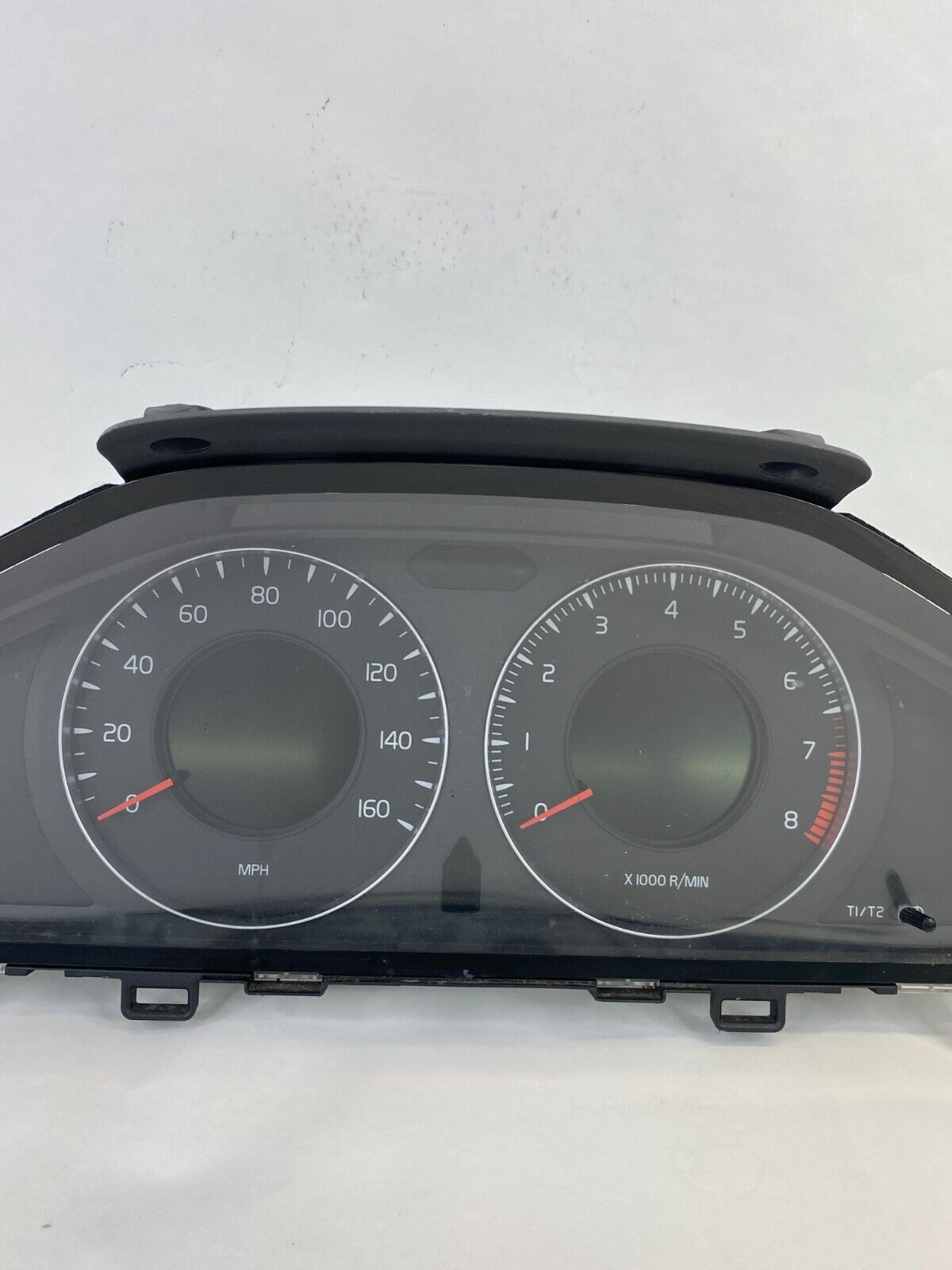 08 09 Volvo XC70 Instrument Cluster Speedometer Gauges 186.882K Miles 36000413