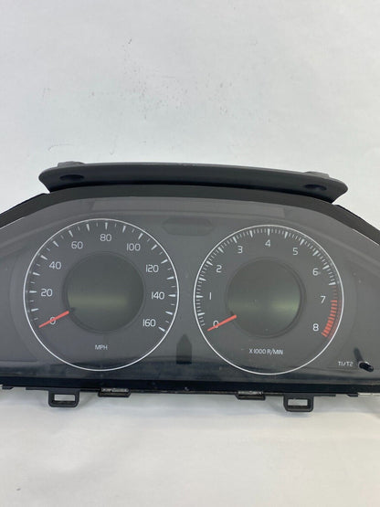 08 09 Volvo XC70 Instrument Cluster Speedometer Gauges 186.882K Miles 36000413