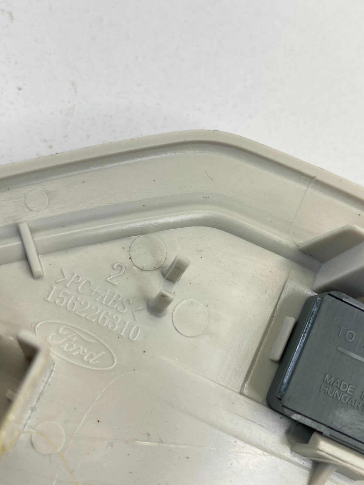 2012-2018 FORD FOCUS ROOF OVERHEAD MOUNTED MICROPHONE COVER TRIM 156226310 OEM