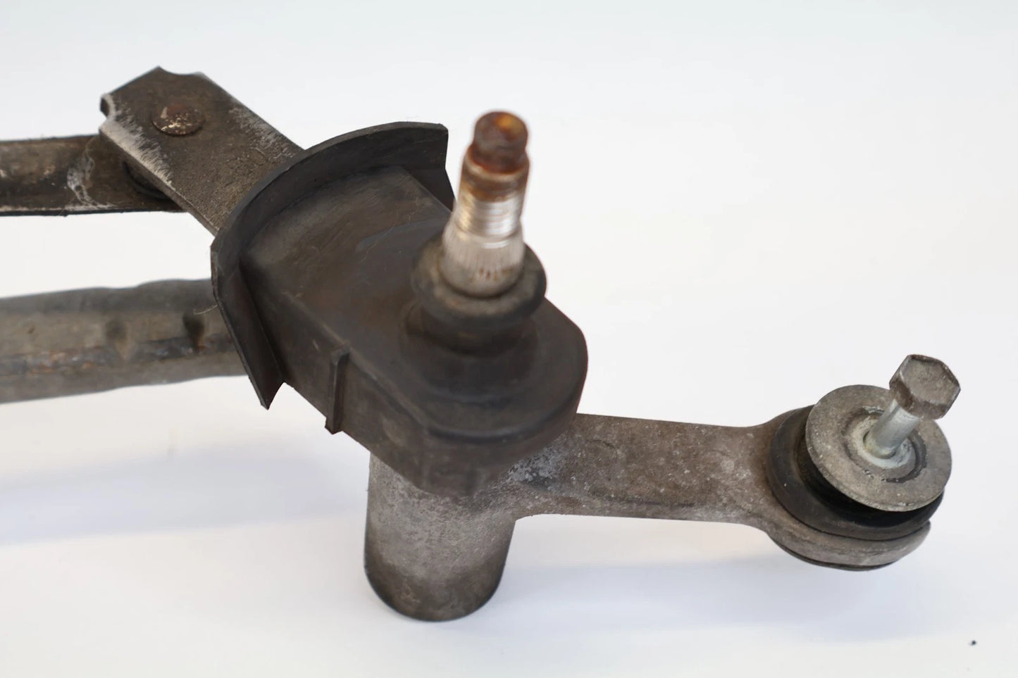 2011-2013 JEEP GRAND CHEROKEE WINDSHIELD WIPER MOTOR W/ LINKAGE 55079158AD OEM