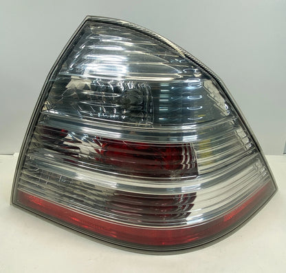 08 09 FORD TAURUS RIGHT PASSENGER SIDE TAIL LIGHT LAMP TAILLIGHT 8G1313B504AK