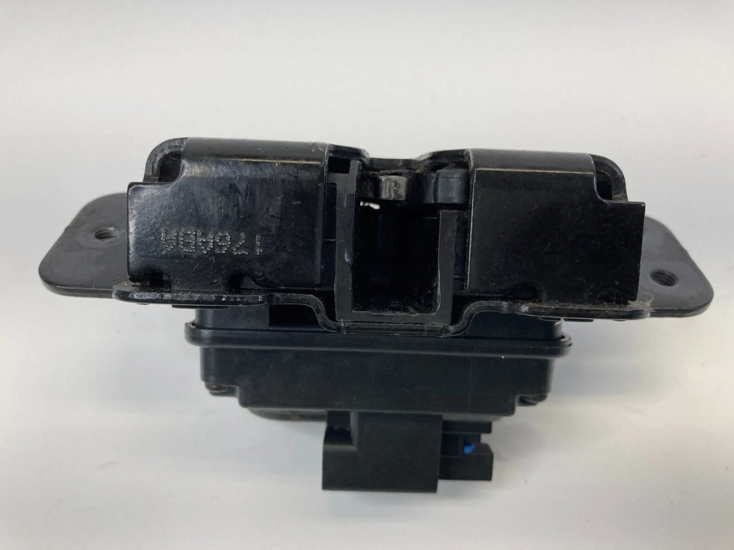 2007-2012 DODGE CALIBER REAR TRUNK LATCH LIFTGATE LOCK ACTUATOR 176ABA OEM