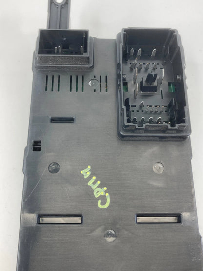 2006-2010 KIA SEDONA 3.8L V6 REAR QUARTER PANEL FUSE BOX BODY CONTROL MODULE OEM