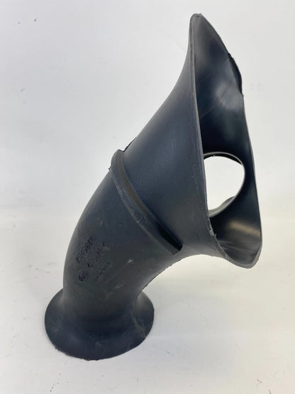 2002-2006 GMC Envoy XL Air Intake Hose Duct Outlet Tube Pipe 15149664 OEM