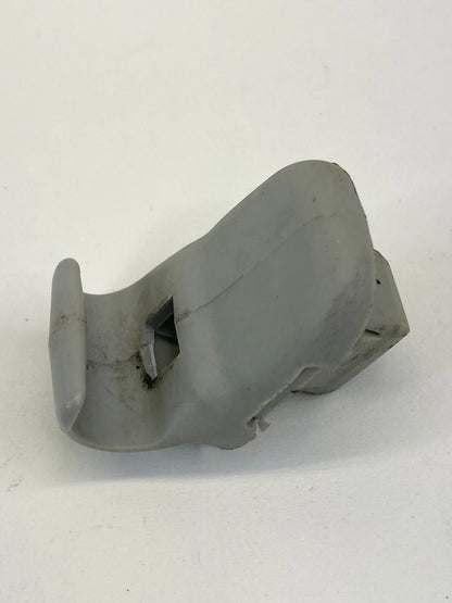 2004-2009 MAZDA 3 FRONT LEFT SUNVISOR SUN VISOR SHADE HOLDER CLIP SUPPORT OEM