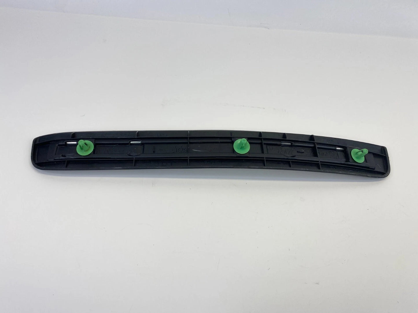 98-05 LEXUS GS300 REAR RIGHT SIDE DOOR SILL SCUFF STRIP PLATE 67915-30090 OEM