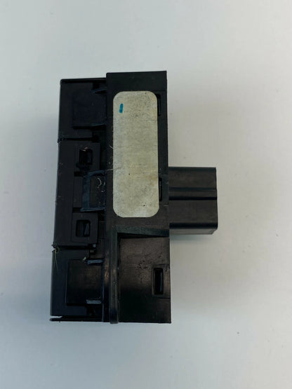 2009 2010 CHRYSLER TOWN & COUNTRY DASH HAZARD LIGHT ESP OFF CONTROL SWITCH OEM