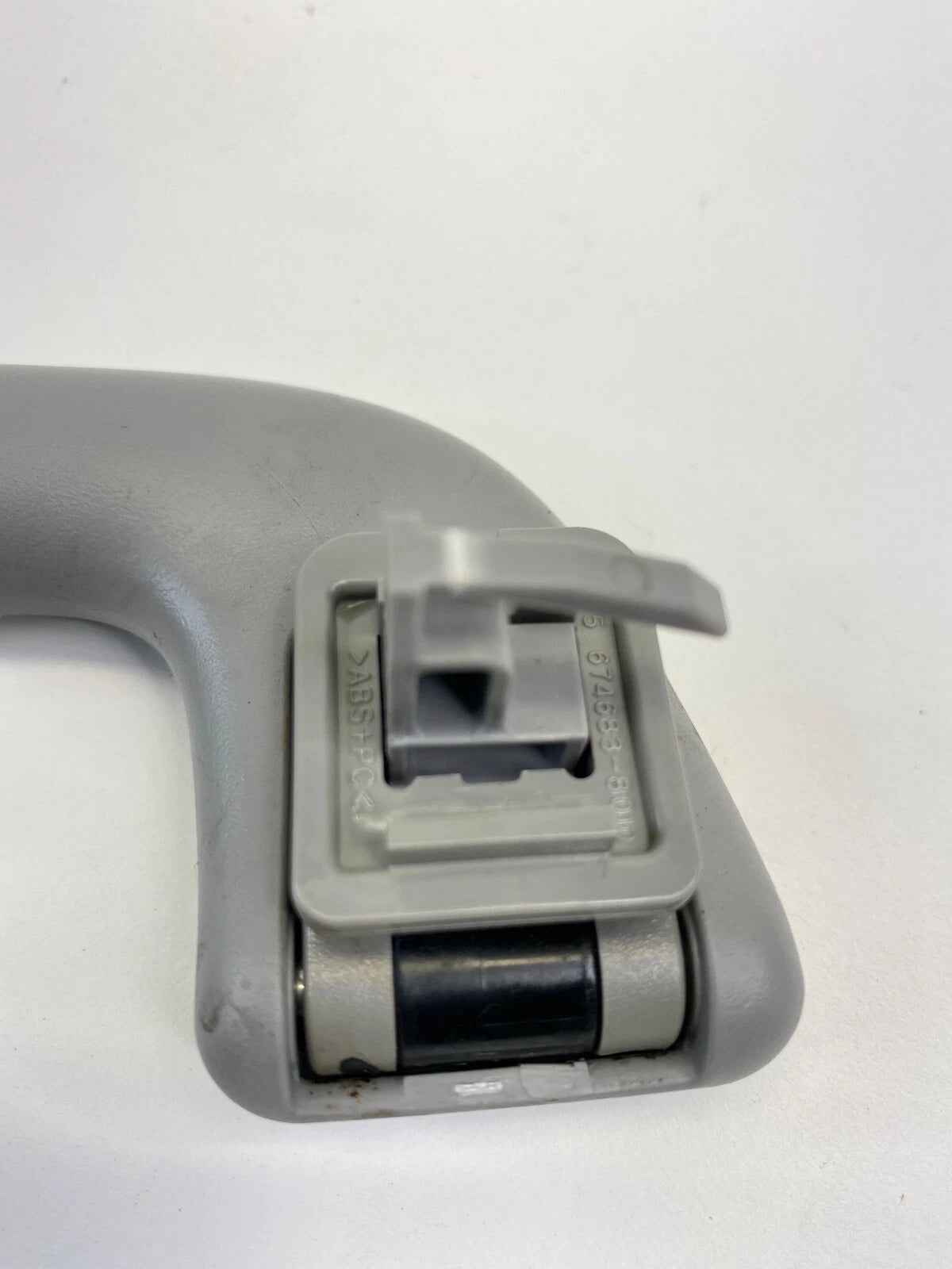06-12 TOYOTA RAV4 REAR LEFT ROOF GRAB ASSIST HANDLE WITH HOOK OEM 574631-2010