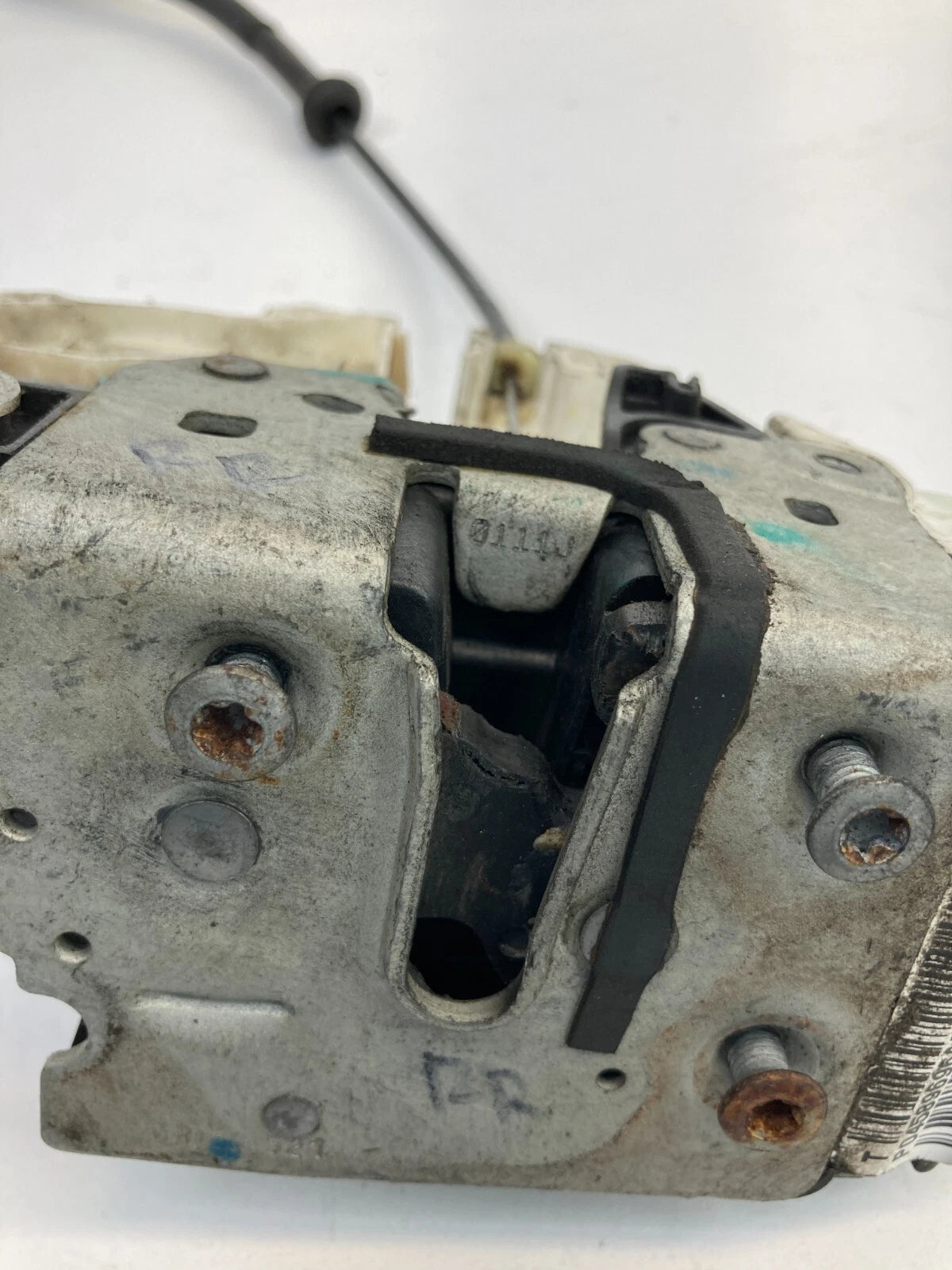 11-14 CHRYSLER 200 09 10 JOURNEY REAR RIGHT DOOR LOCK LATCH ACTUATOR 04589696AB