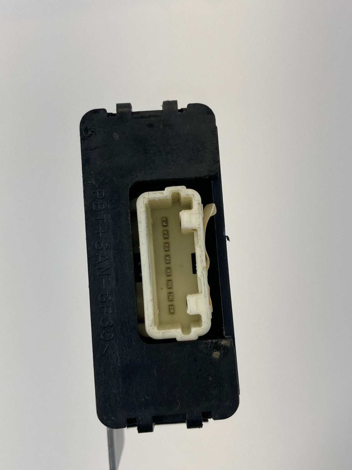 2004-2009 Toyota Prius Door Electric Oscillator Control Module Unit 89993-47011