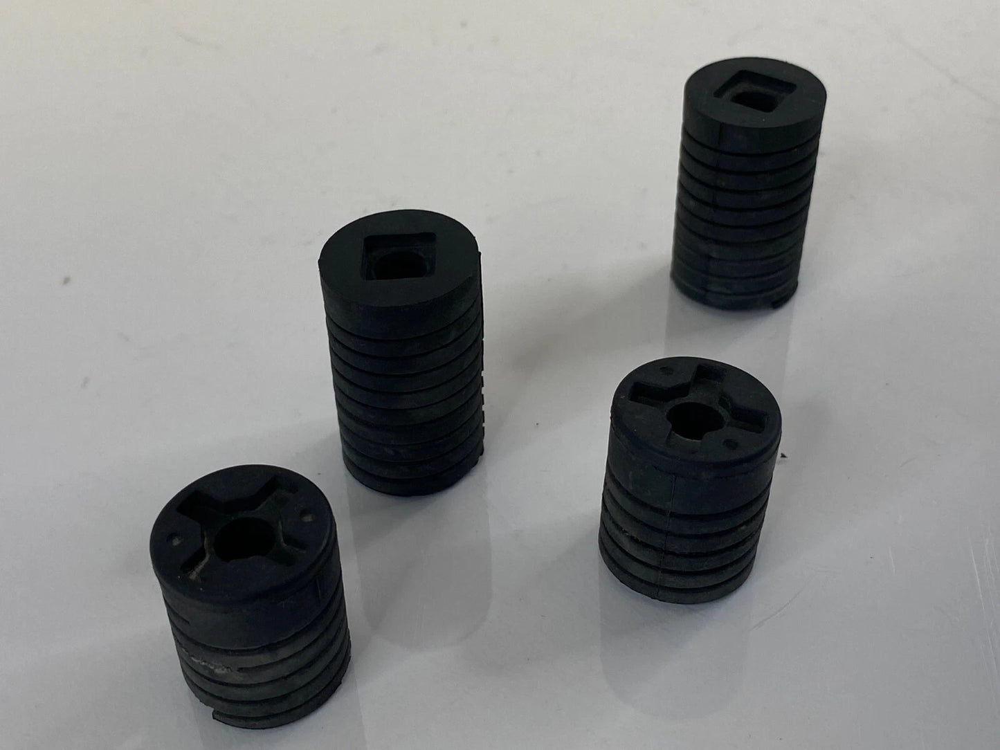 2011 TOYOTA PRIUS FRONT HOOD BUMPER ADJUSTMENT RUBBER CUSHION SET OEM
