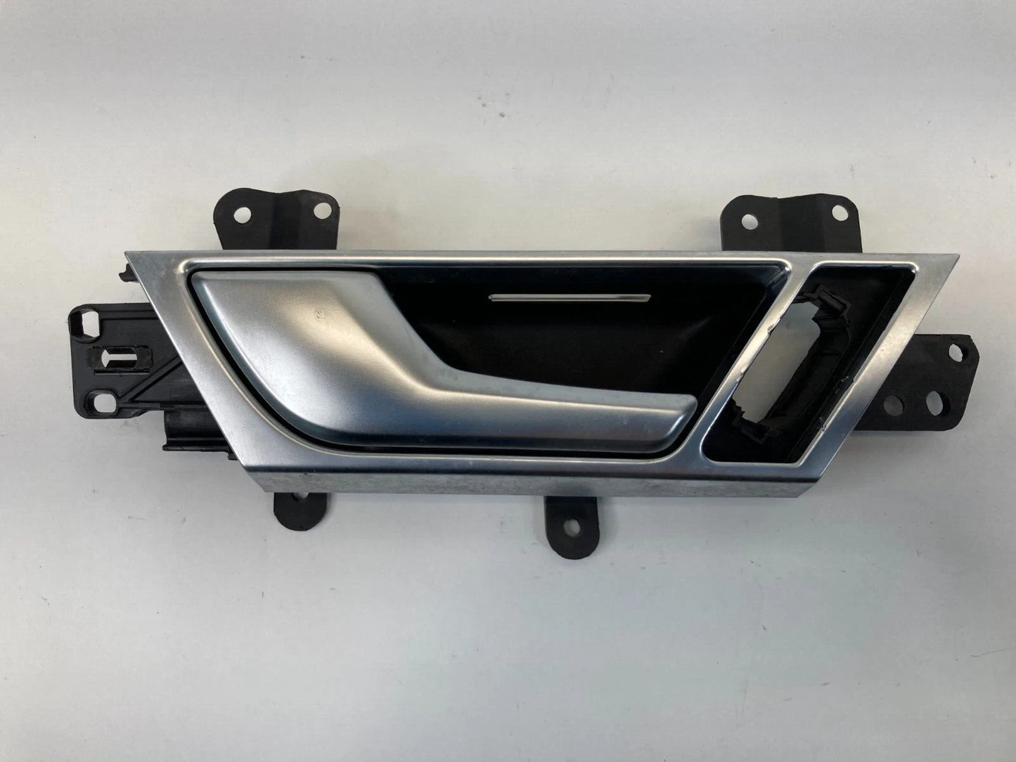 2005-2011 AUDI A6 REAR LEFT SIDE INTERIOR DOOR HANDLE W/ BEZEL 4F0839019G OEM