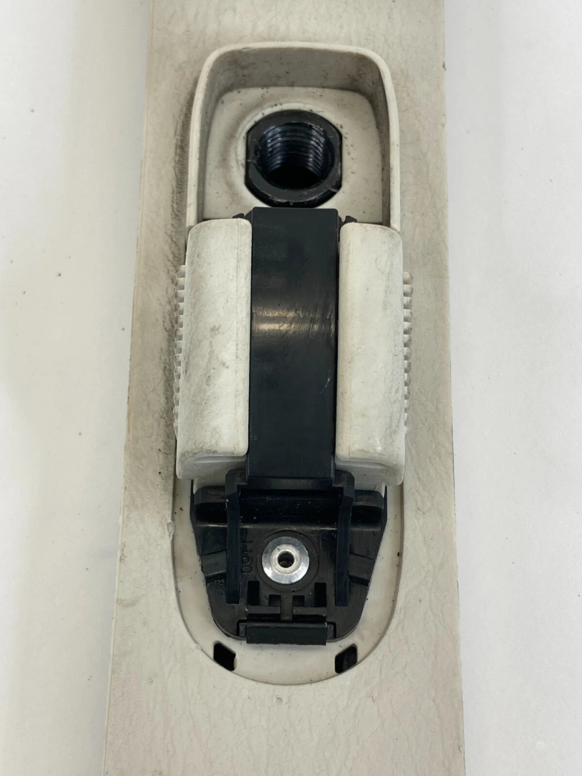08 09 10 11 12 FORD ESCAPE FRONT LEFT DRIVER SIDE SEAT BELT HEIGHT ADJUSTER OEM