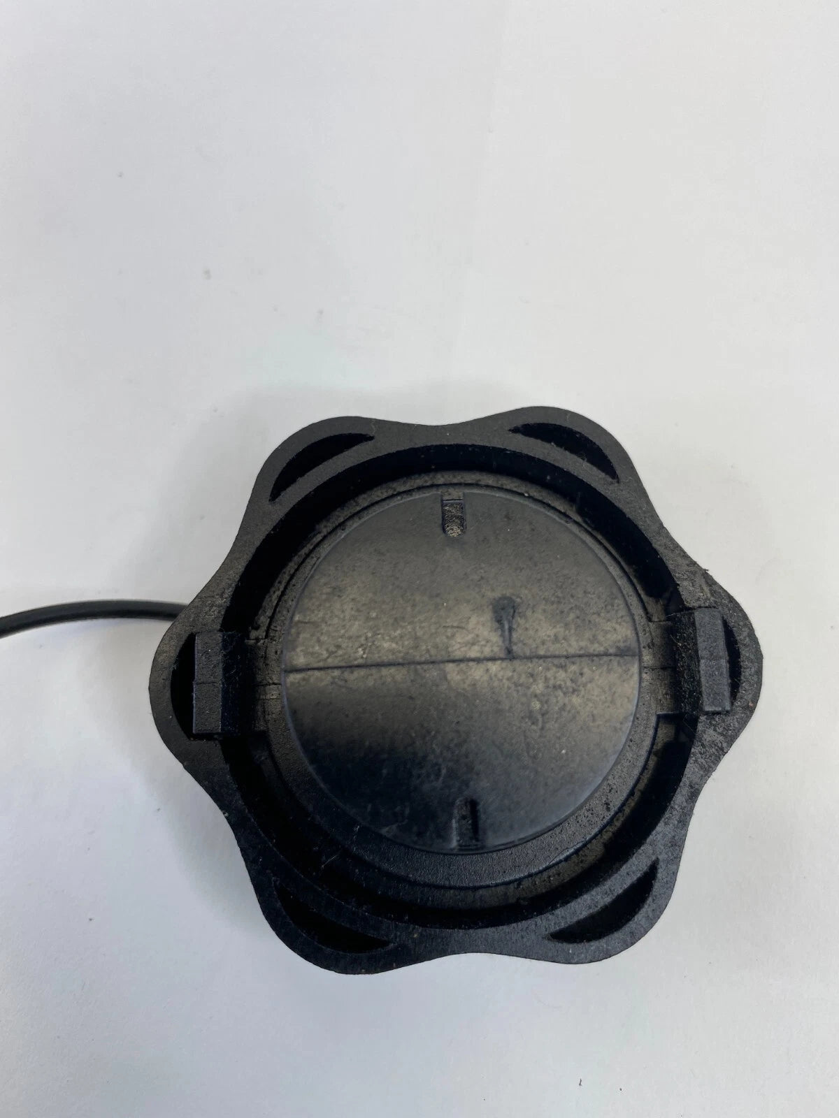2001-2007 FORD ESCAPE POWER STEERING PUMP FLUID RESERVOIR CAP OEM