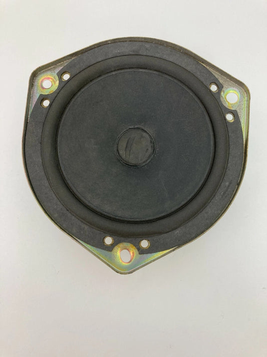 02-04 HONDA ODYSSEY REAR RIGHT SIDE QUATER PANEL SOUND SYSTEM AUDIO SPEAKER OEM