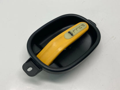 01-06 HYUNDAI ELANTRA EMERGENCY TRUNK LID OPENER RELEASE PULL HANDLE 812212D000